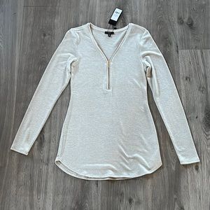 NWT SIZE S Dynamite sweater